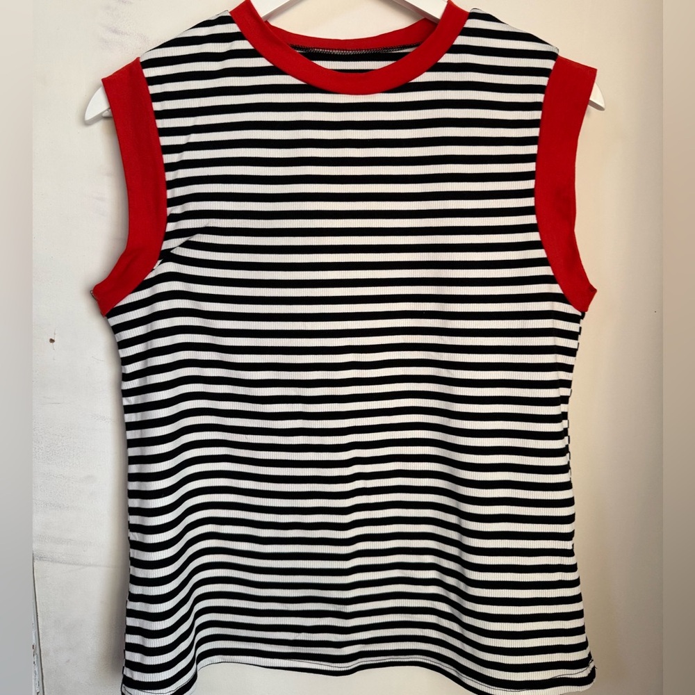SHEIN Black and White Striped Muscle Tee with Red Trim